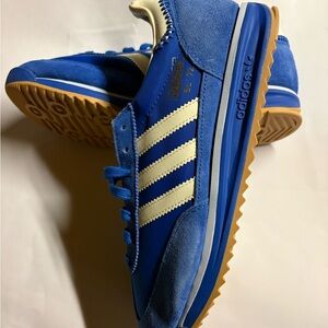 Adidas SL72 Shoes Sneakers Style JI2002 Men’s 9.5 or 10.5 New without box